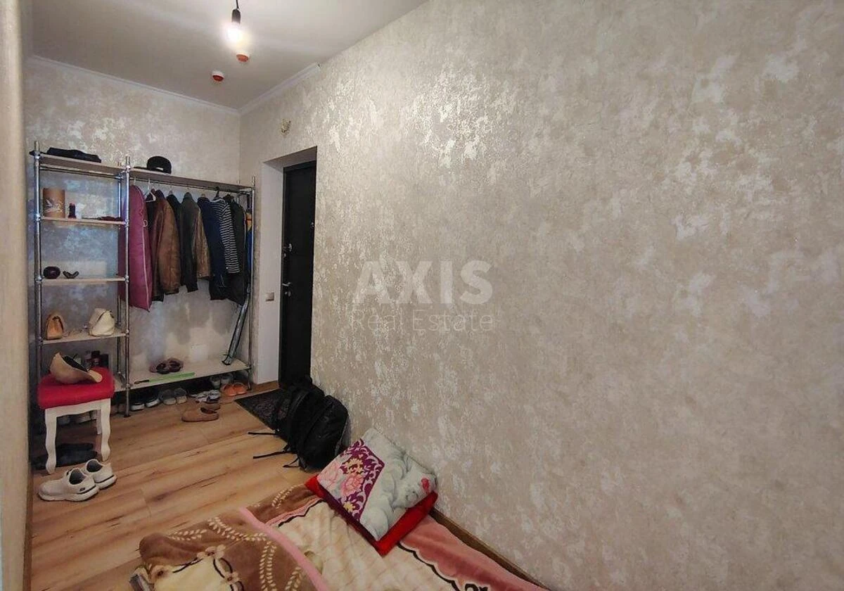 2k apartment vul. Sverstjuka Jevgena 46942713
