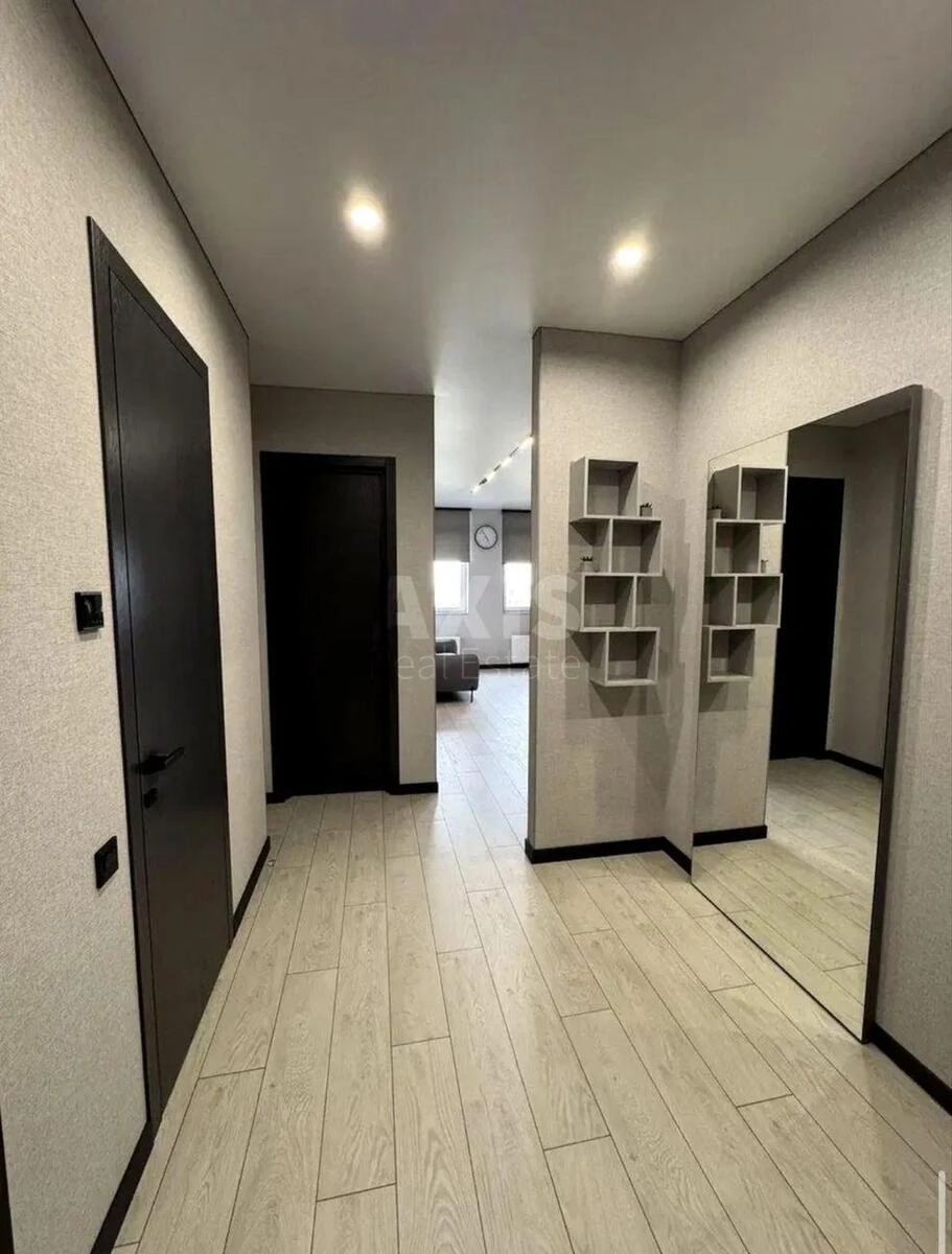 1k apartment pr-t Berestejskij 116237912