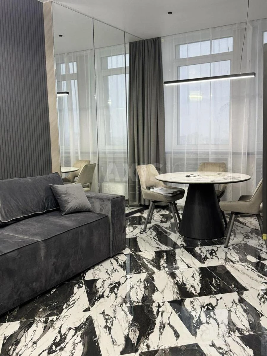 2k apartment pr-t Berestejskij 11Б683770