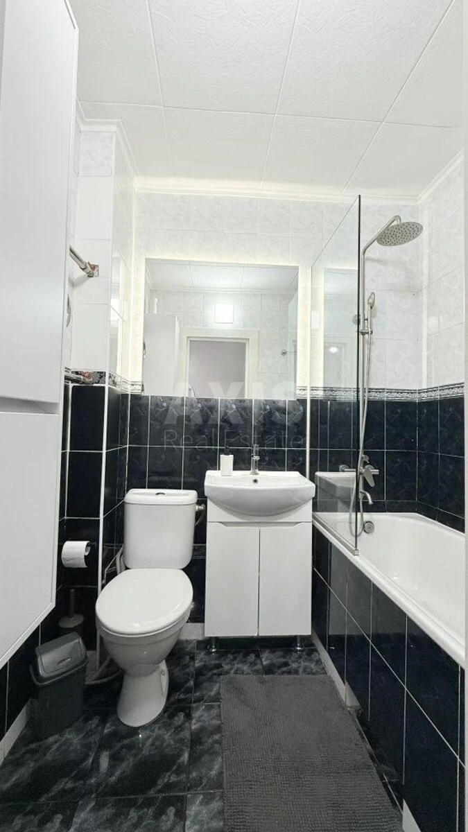 1k apartment vul. Zroshuval'na 3Б695399