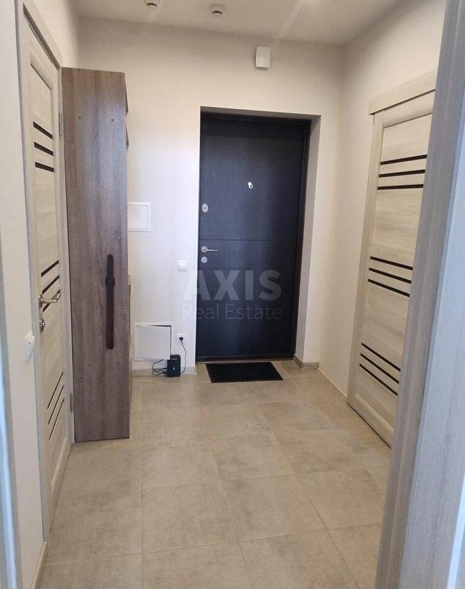 1k apartment vul. Sverstjuka Jevgena 6Е6954511