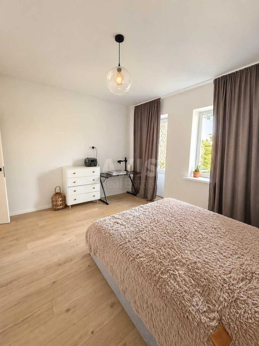 3k apartment vul. Derevljans'ka 20/2718064