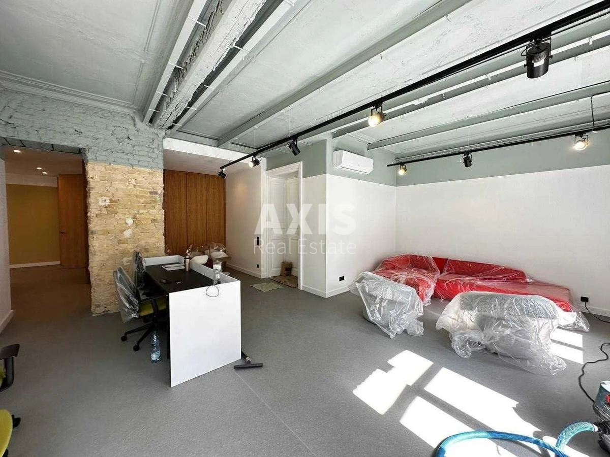 Office bul. Shevchenka Tarasa 48б, 300m2315094