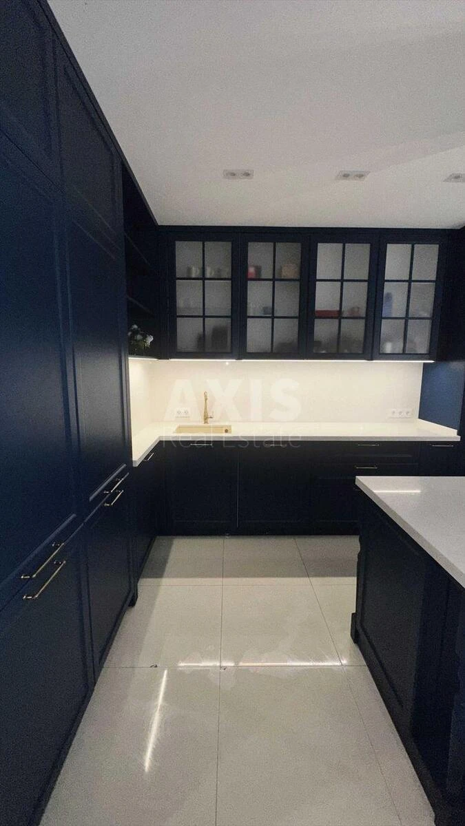 3k apartment vul. Ahmatovoi' Anny 13Д627976