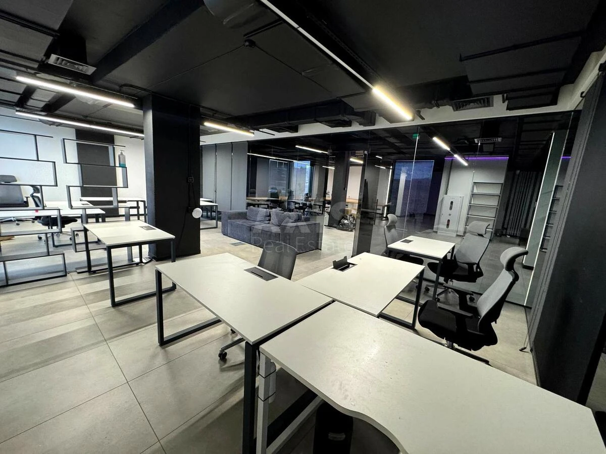 Office vul. Krasylivs'ka 9, 417m266874