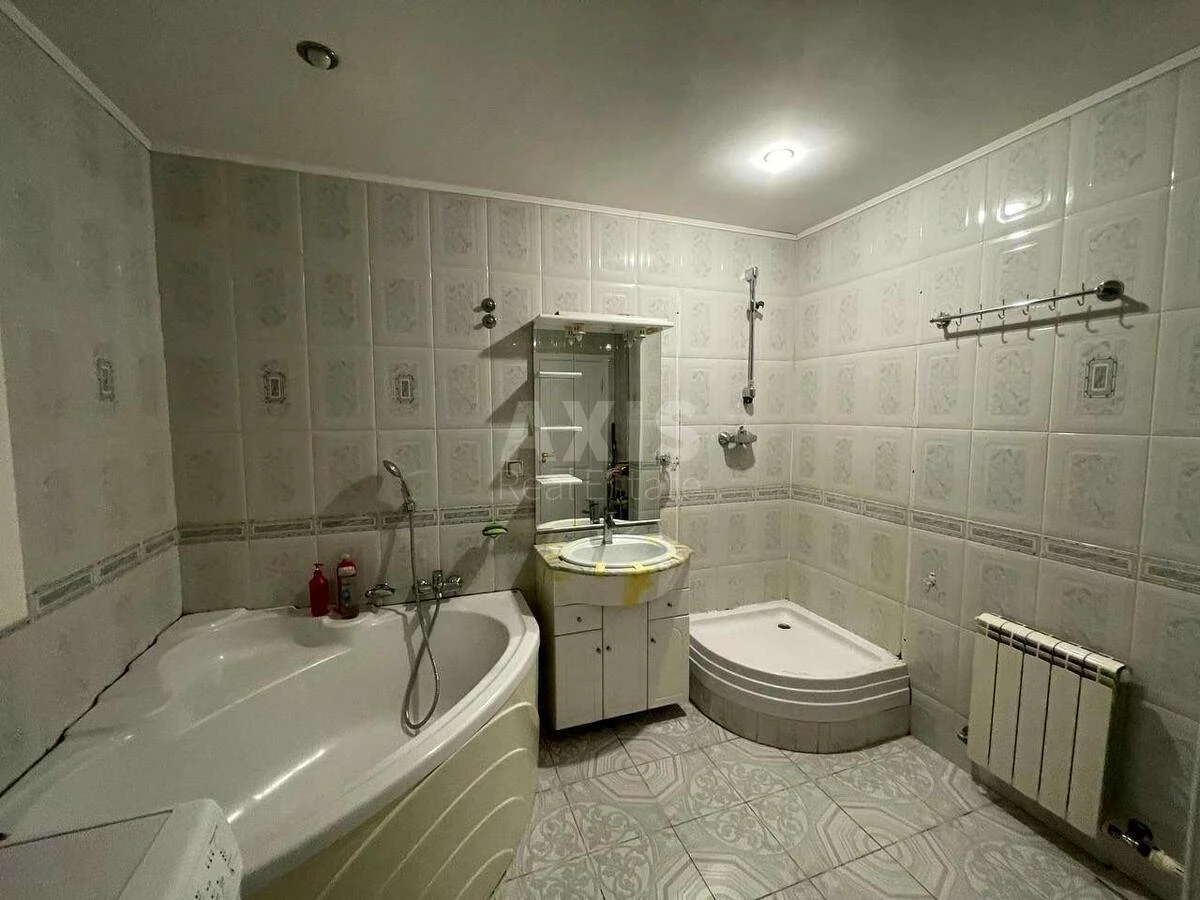 3k apartment vul. Lebedjeva-Kumacha 126545111