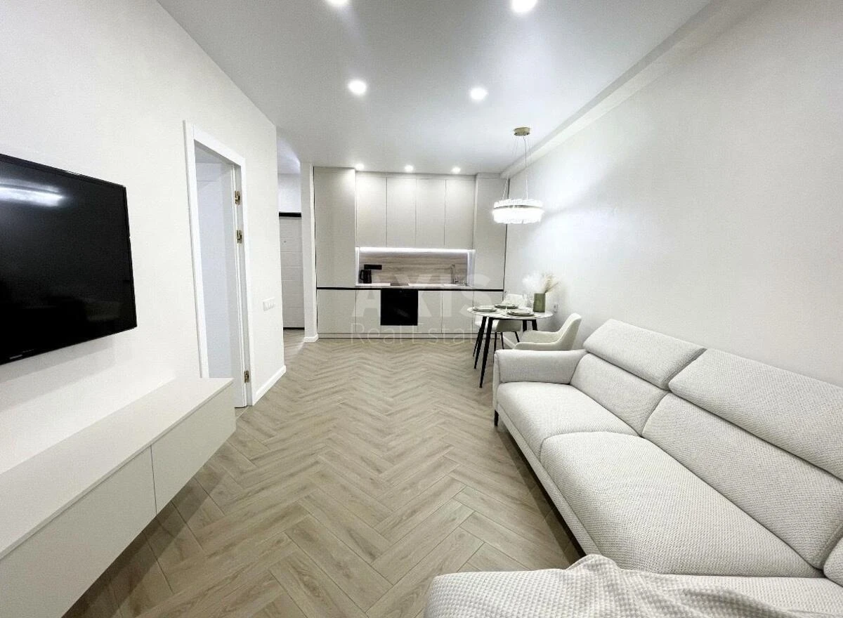 1k apartment vul. Myhajla Maksymovycha 28Е705912