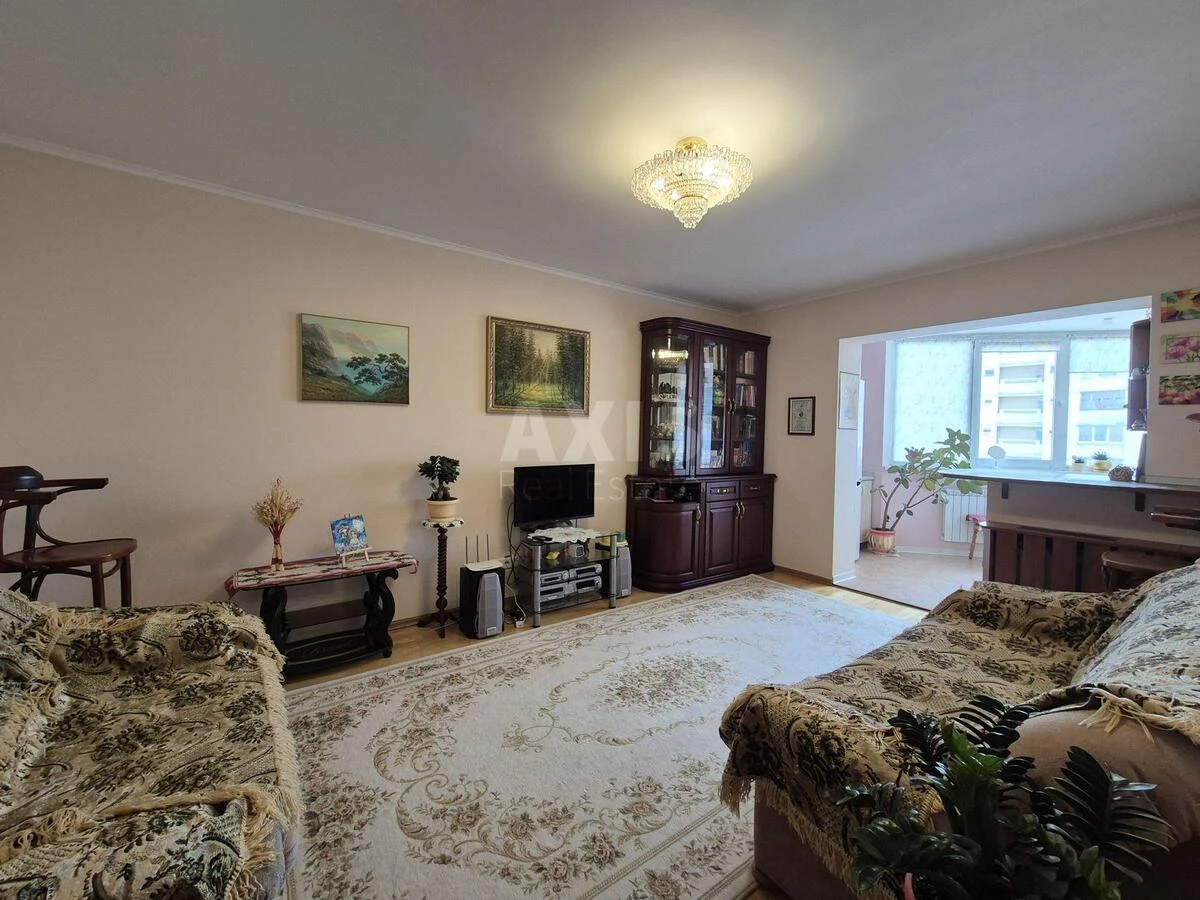2k apartment vul. Lavruhina Mykoly 5689011