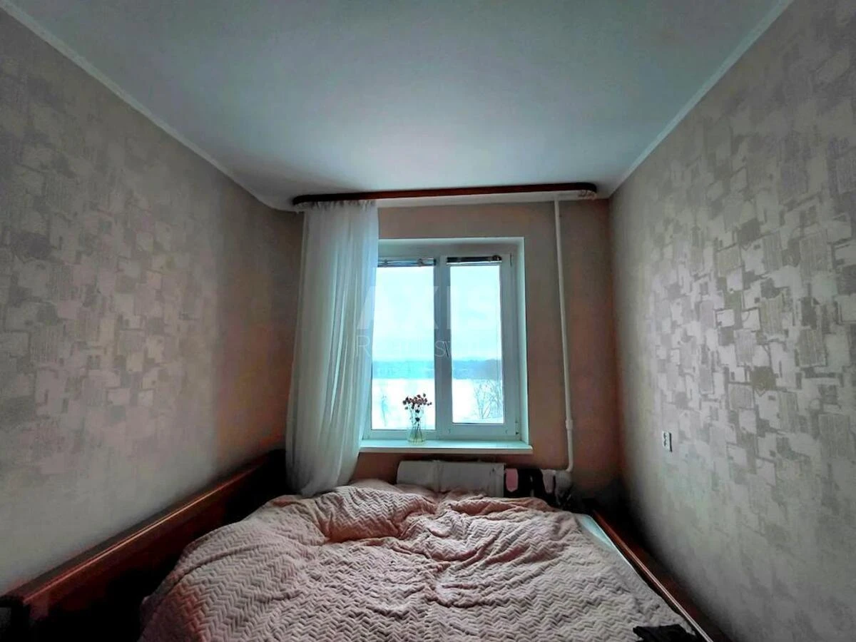 2k apartment vul. Pryrichna 19658614