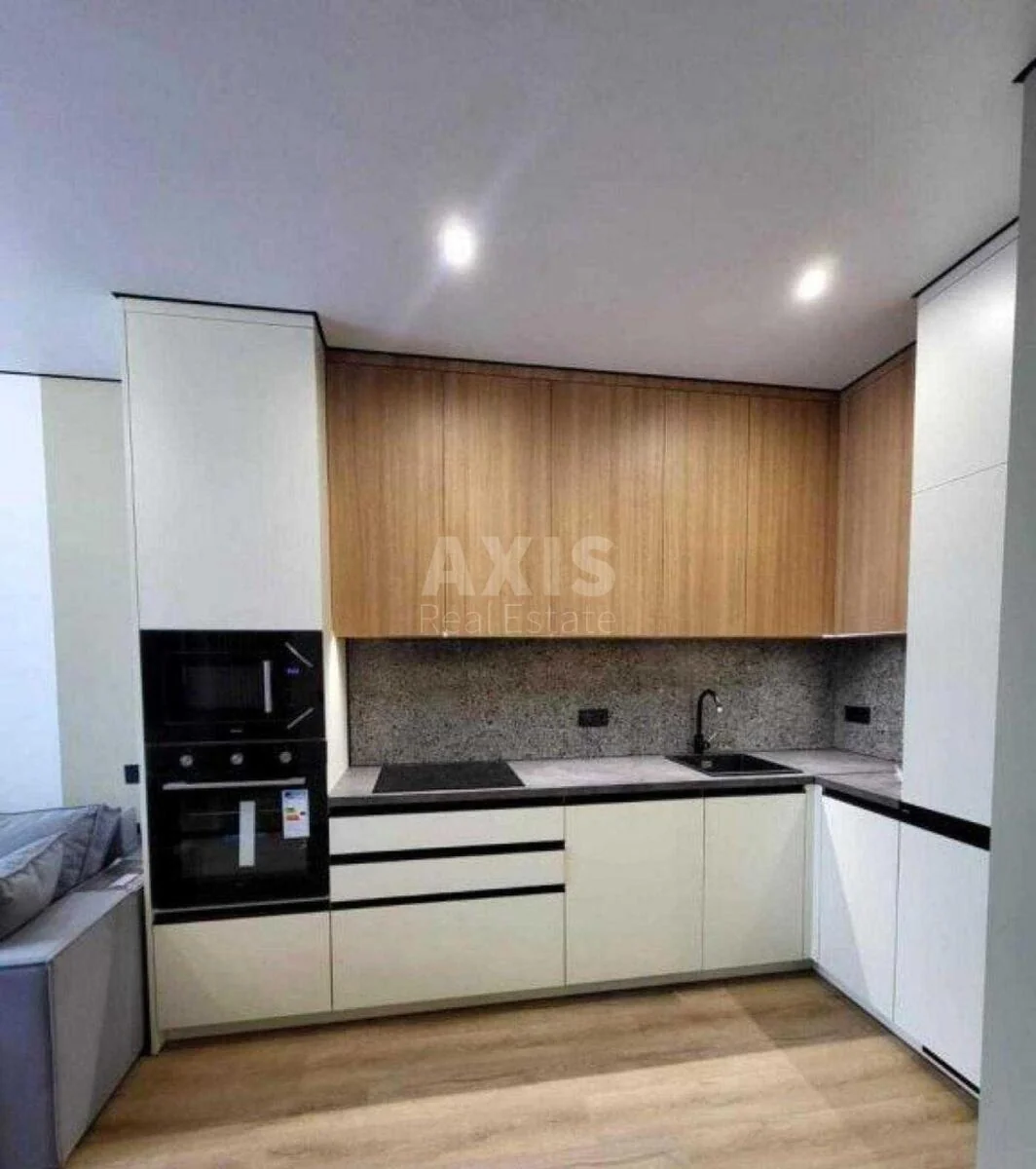 2k apartment vul. Prychal'na 10