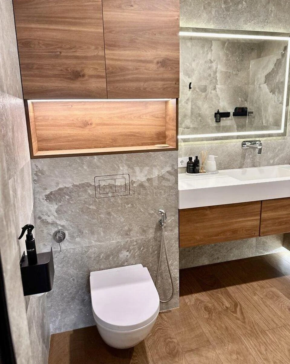 2k apartment pr-t Berestejskij 5В679576