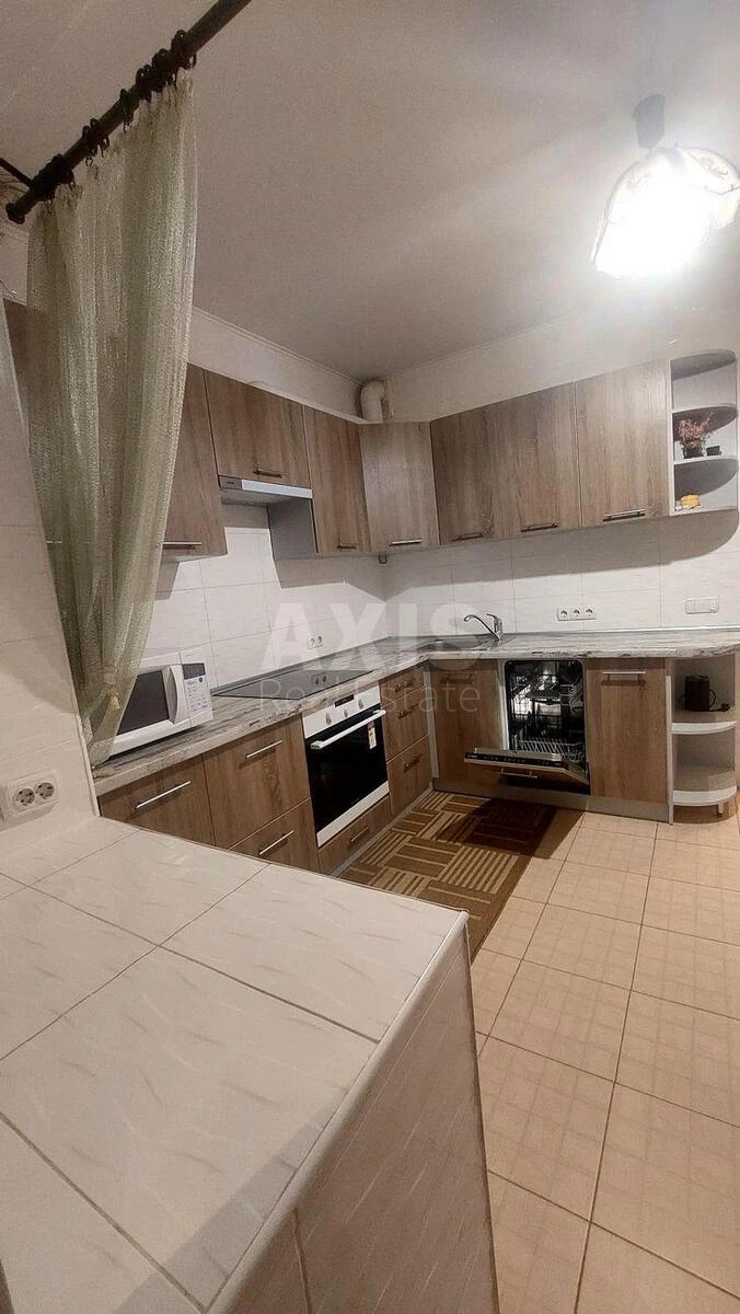 2к квартира ул. Дениса Рачинского 25А70717