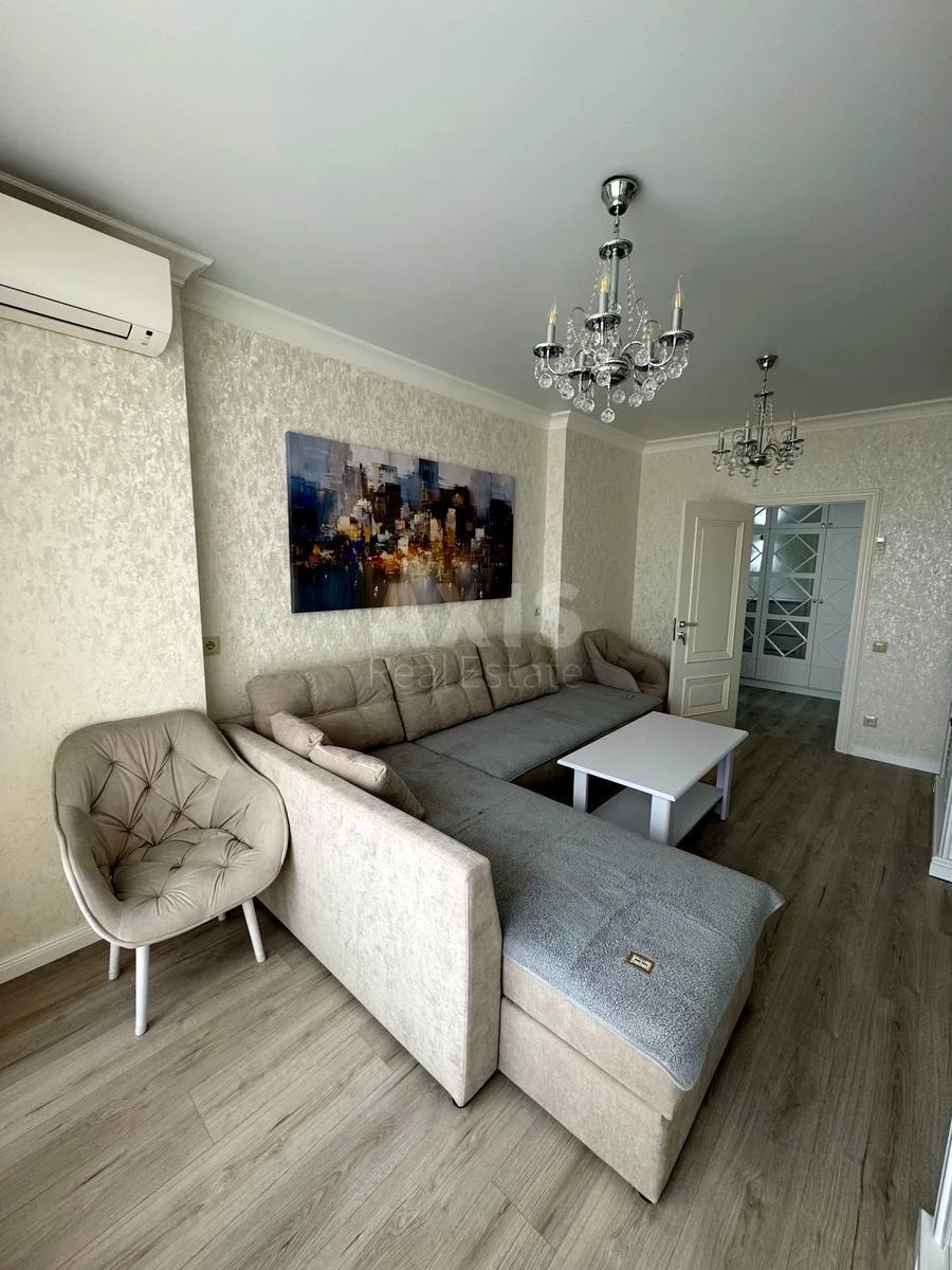 3к квартира ул. Ревуцкого 40В645031