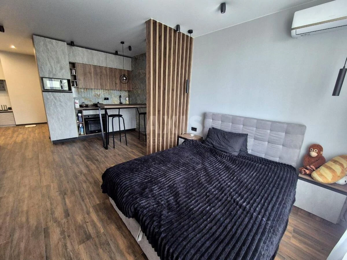 1k apartment vul. Glybochyc'ka 736938611