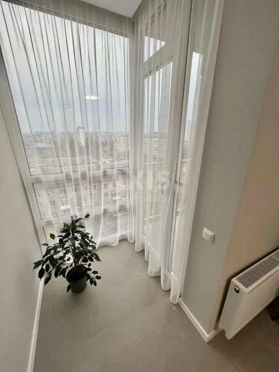 1k apartment vul. Ismayila Hasprynskoho 3645622