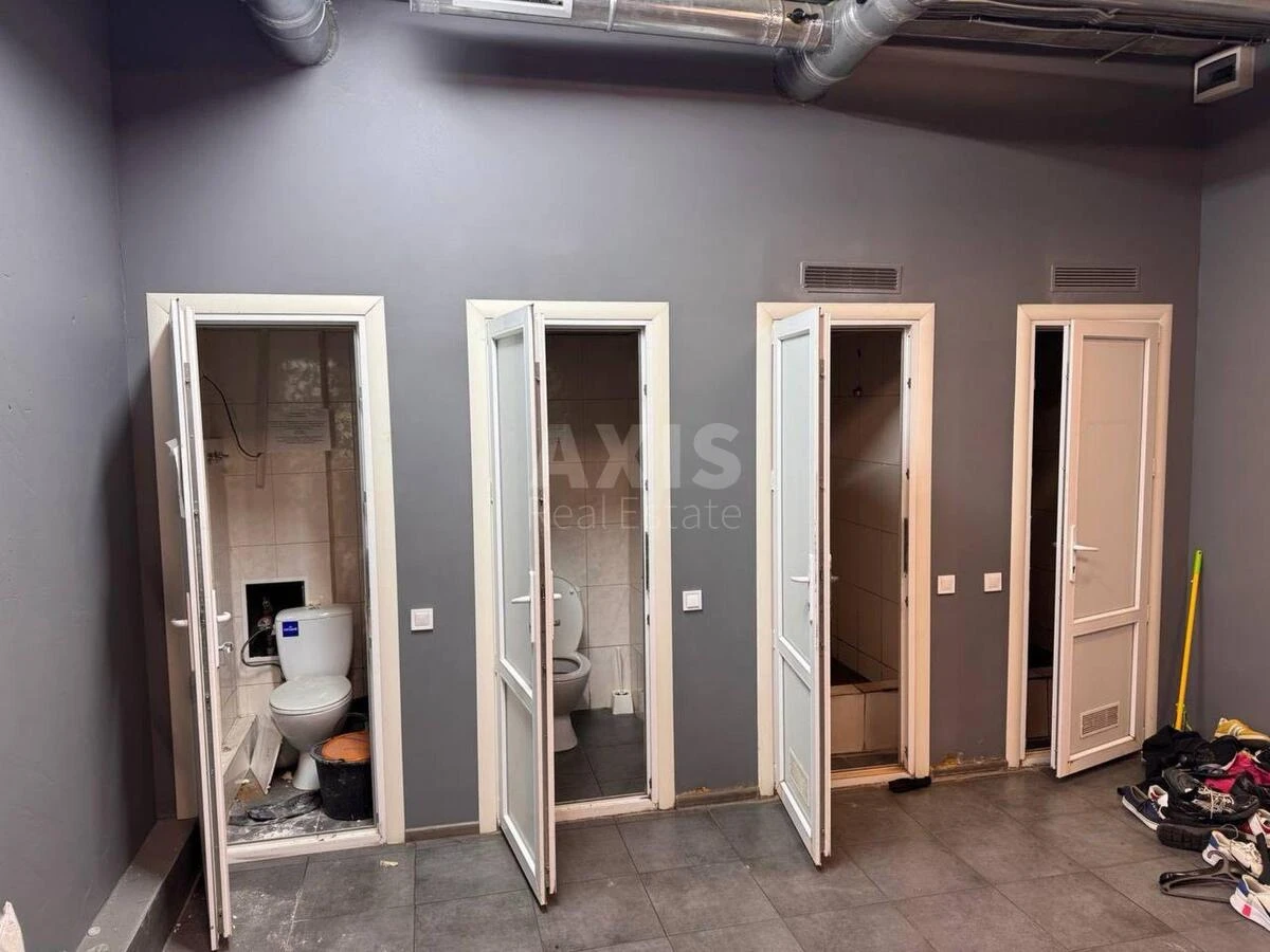 Объект торговли ул. Евгения Коновальца 36, 323м2667612