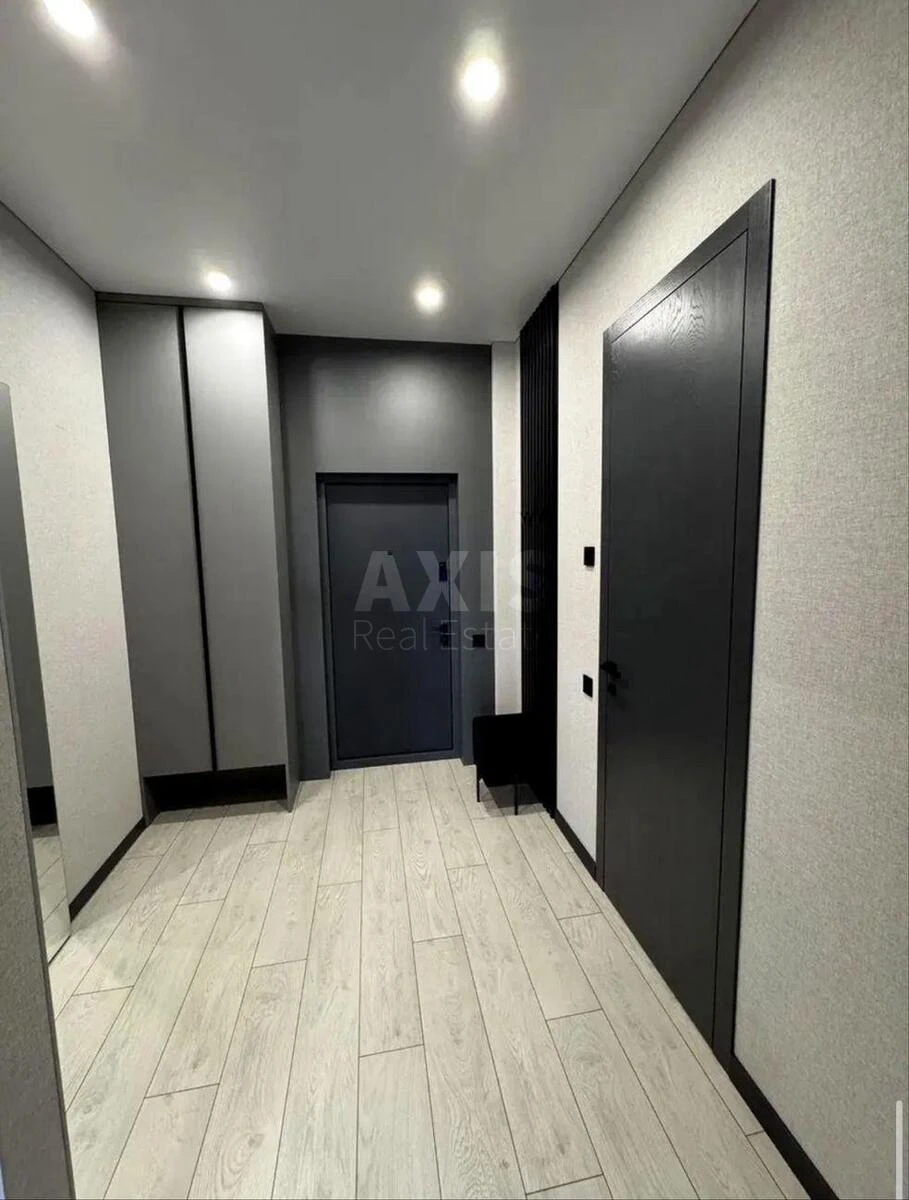 1k apartment pr-t Berestejskij 116237913