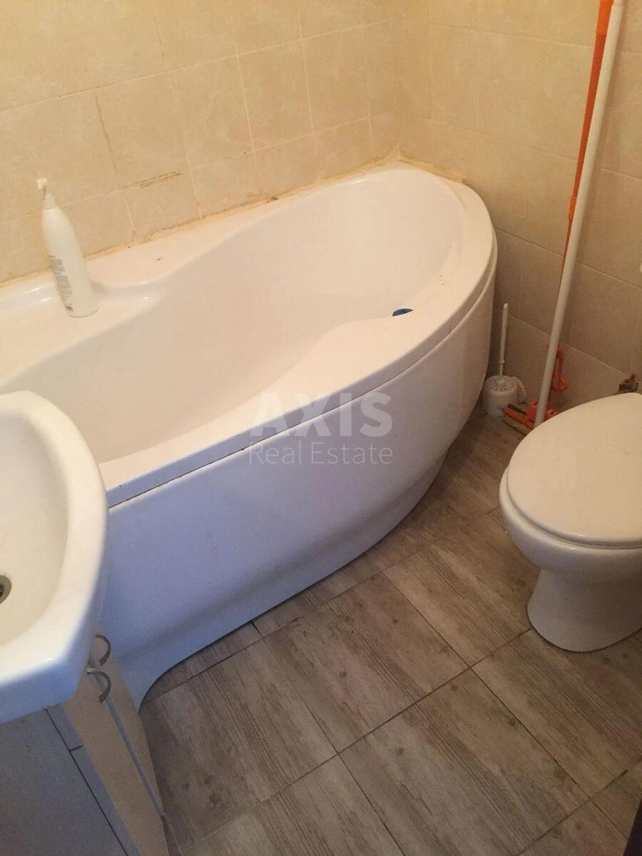 1k apartment vul. Lysjans'ka 9695924
