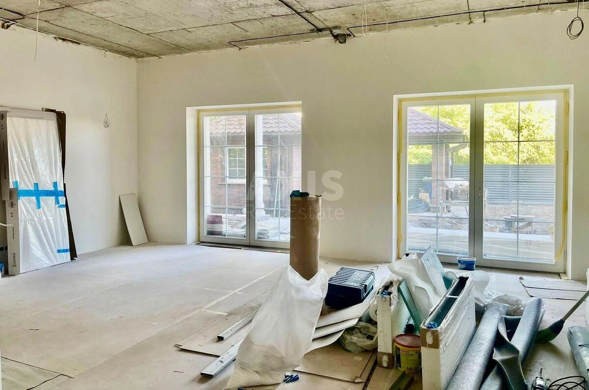 House vul. Buslivs'ka, 475m2, Kyiv city648430