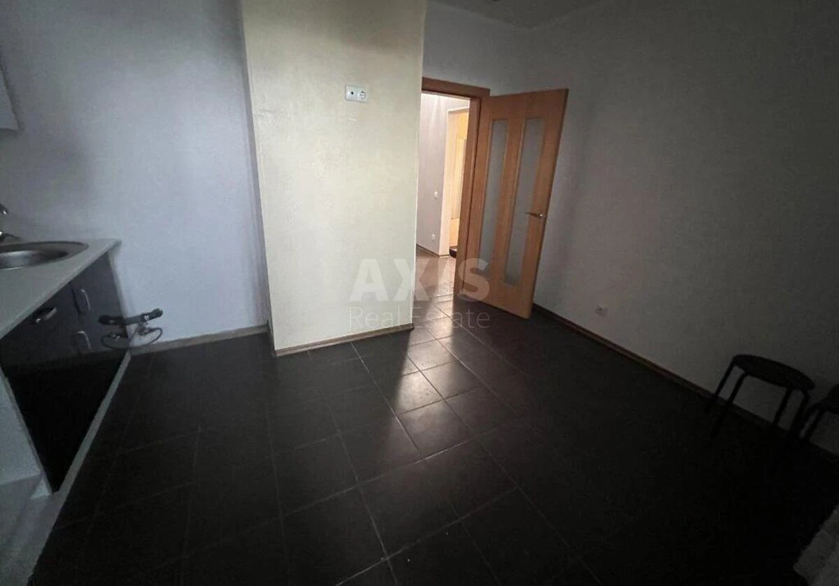 2к квартира ул. Чавдар Елизаветы 4696271