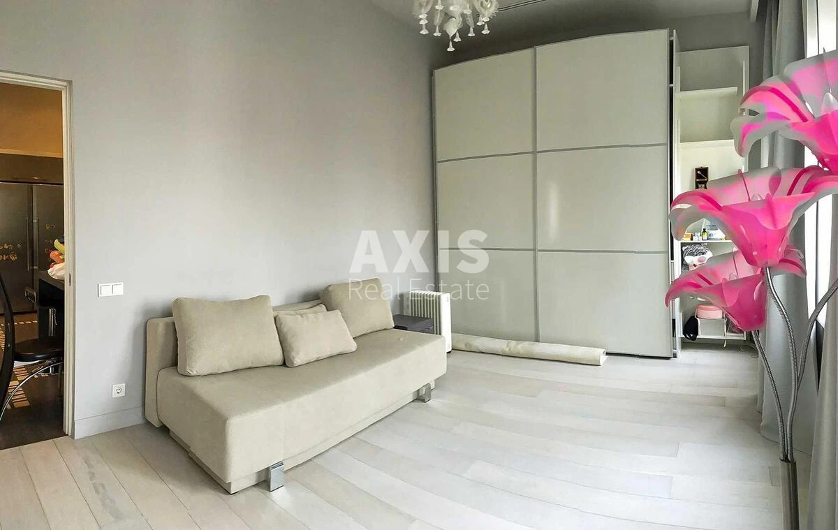 5k apartment vul. Ljuterans'ka 165300315