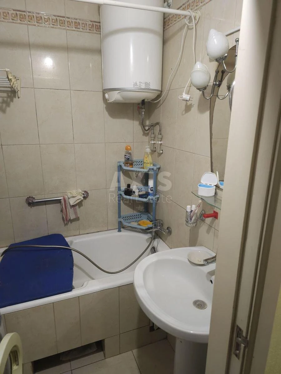 4к квартира ул. Предславинская 26А668021