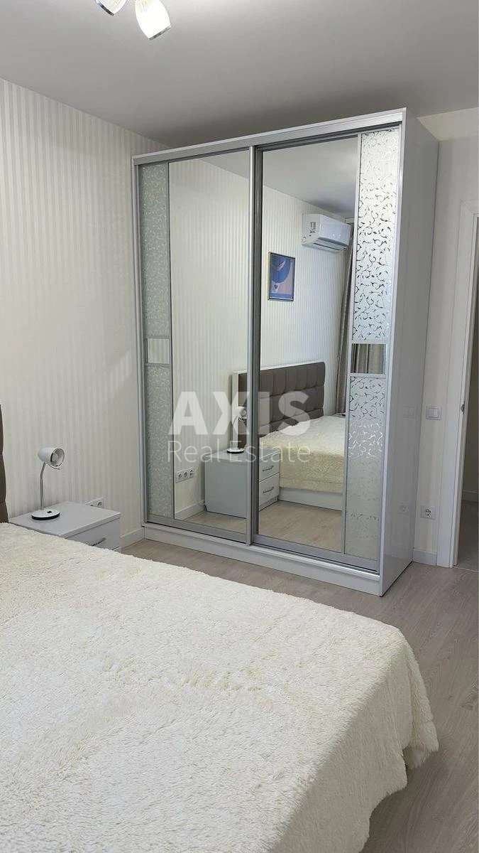 1k apartment vul. Volodymyrs'ka 51/53358114