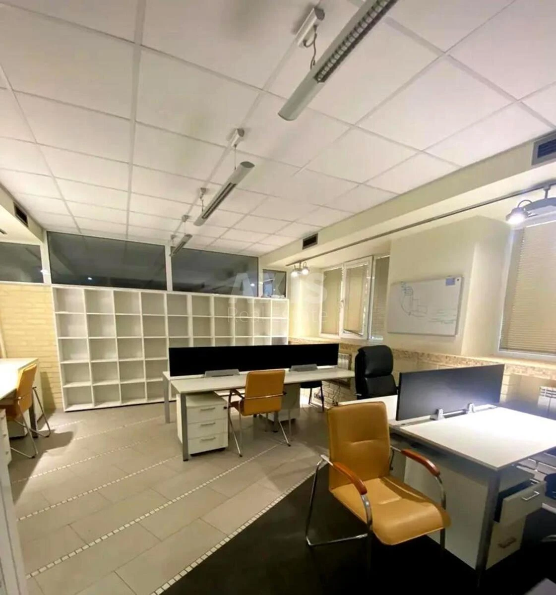 Office vul. Oleksy Tykhoho 89А, 230m2660131