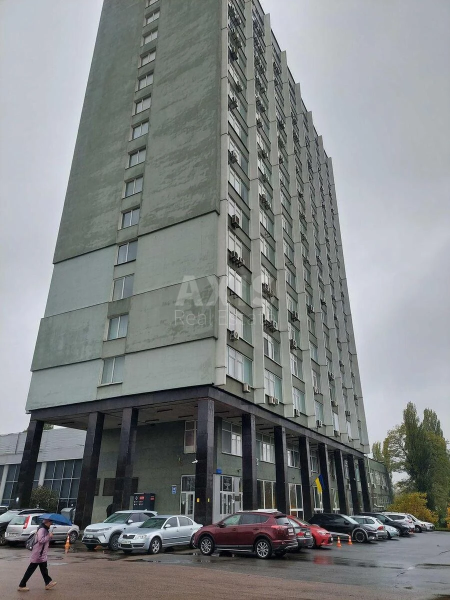 Office pr-t Berestejskij 57, 485m271934