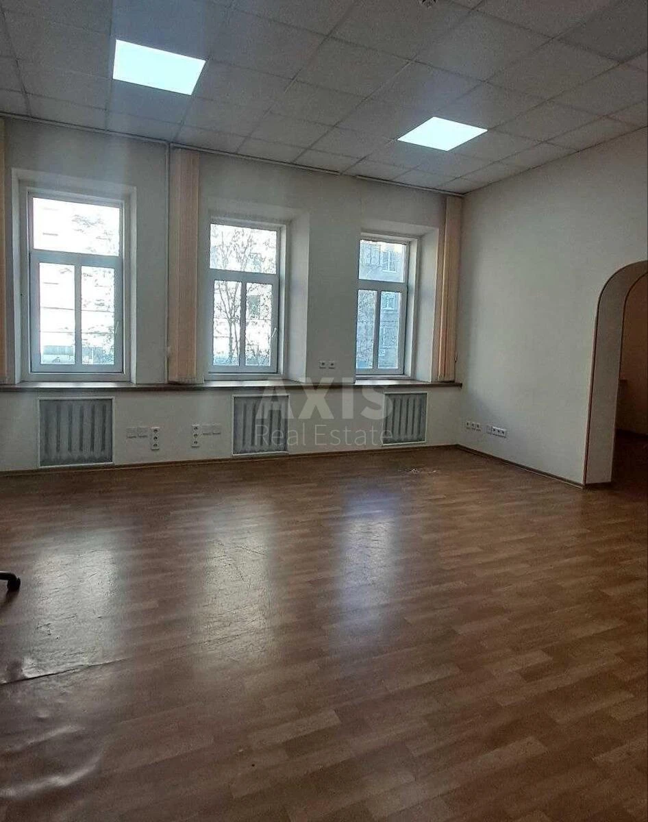 Office vul. Saksagans'kogo 143, 49m264079