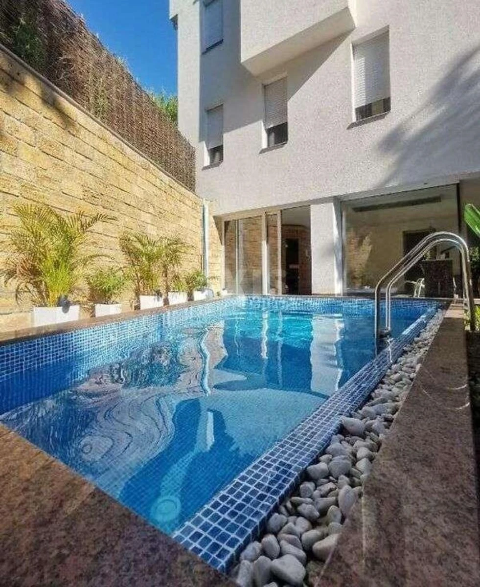 House vul. Krasnodons'ka, 630m2, Kyiv city30008