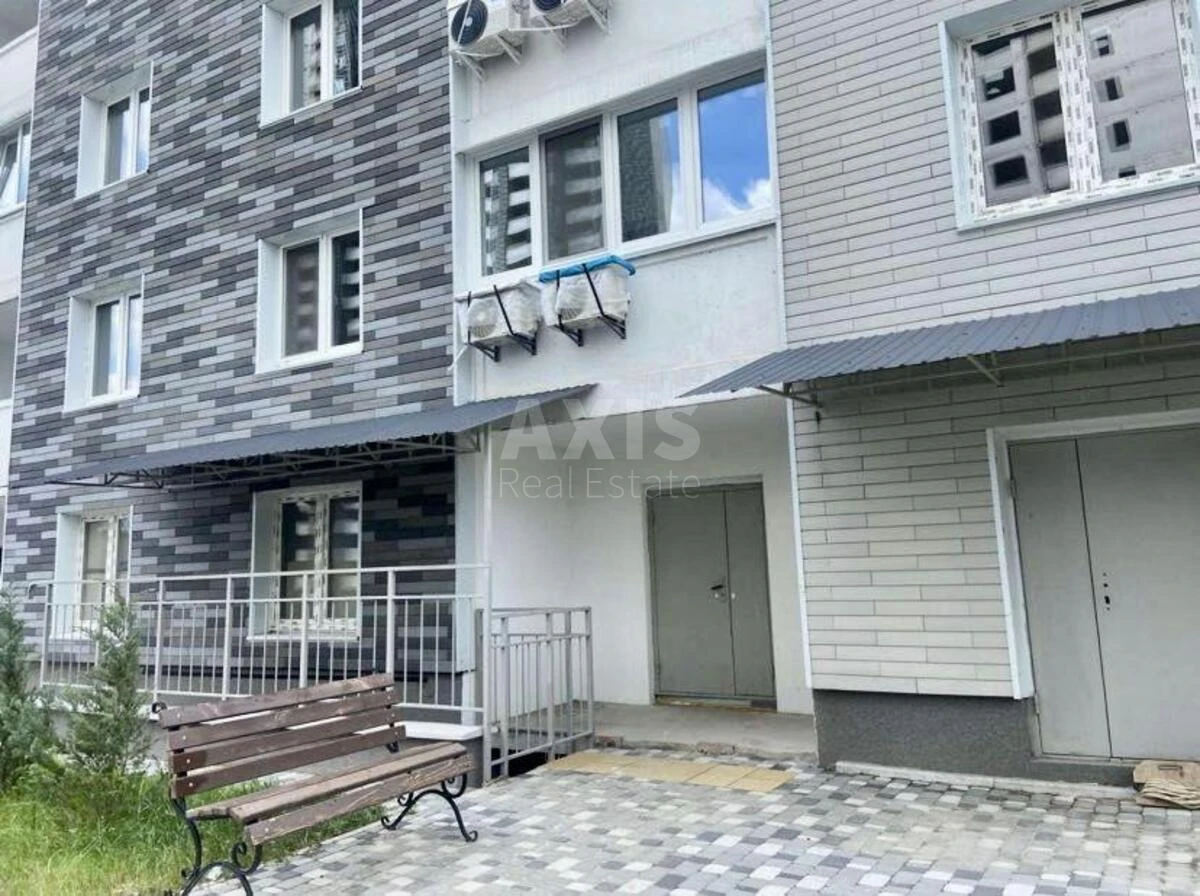 3k apartment vul. Elektrotehnichna 4360112