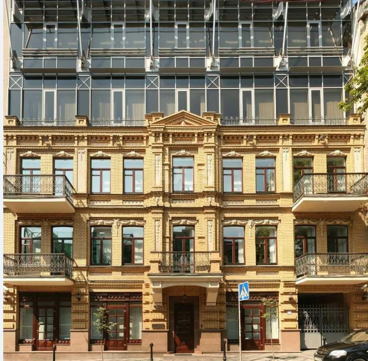 Офіс вул. Михайлівська 7, 425м2