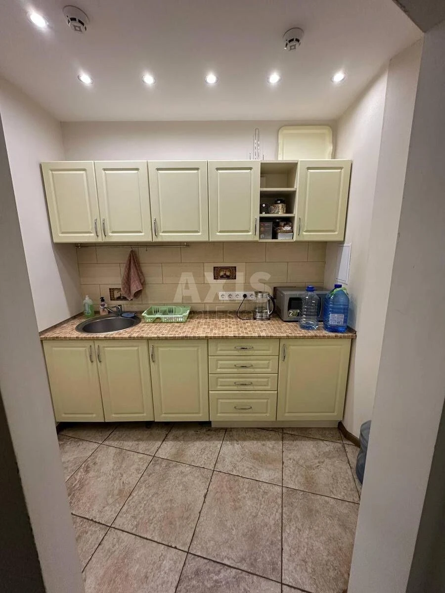 Объект торговли пр-т Гонгадзе Георгия 18, 155м26461910