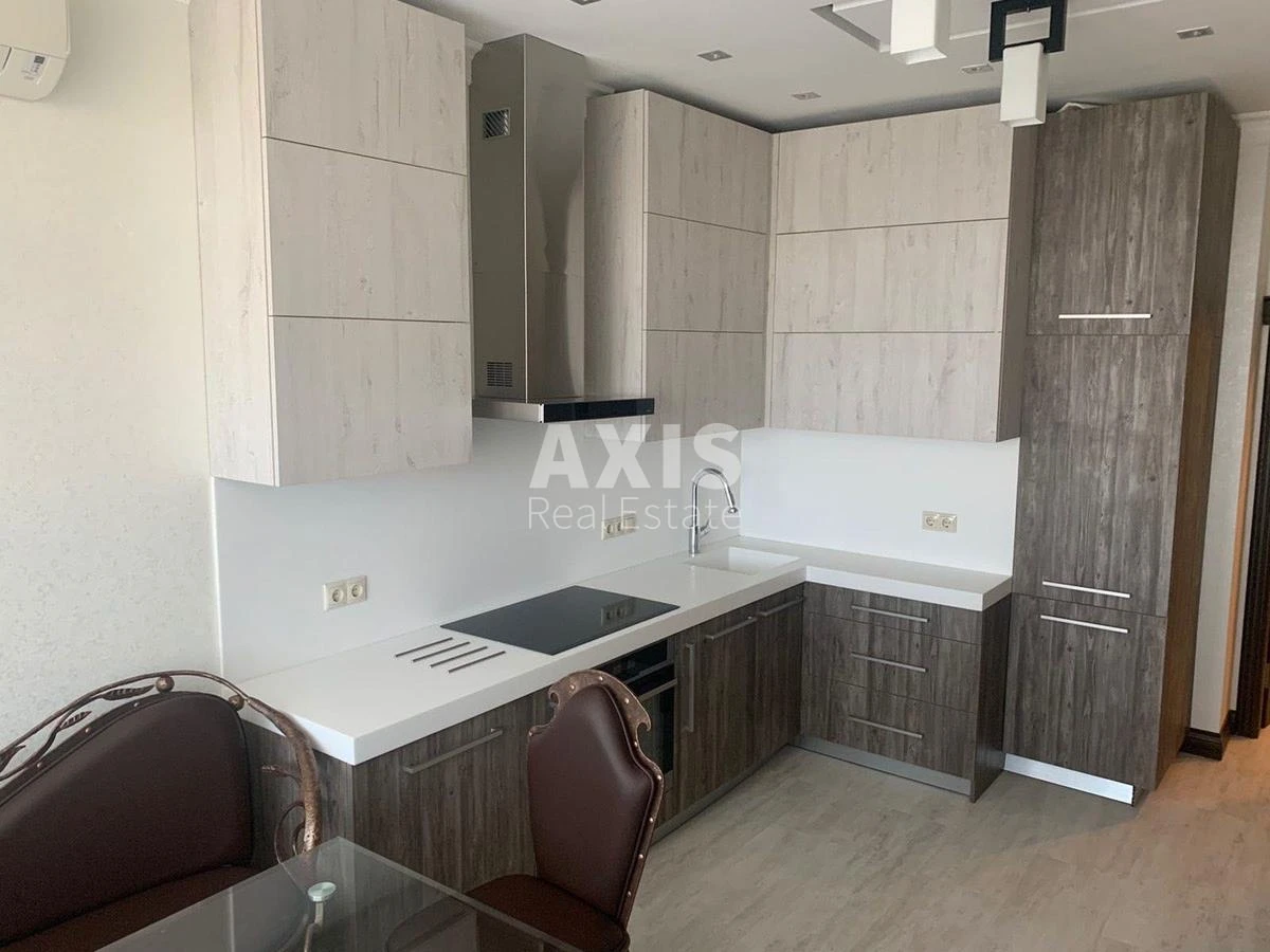 1к квартира ул. Евгения Коновальца 4442063