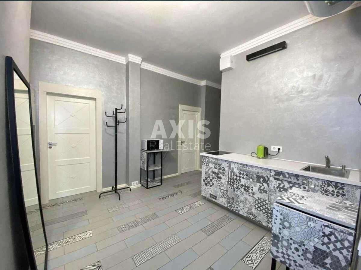 4k apartment vul. Kyrylo-Mefodii'vs'ka 253090