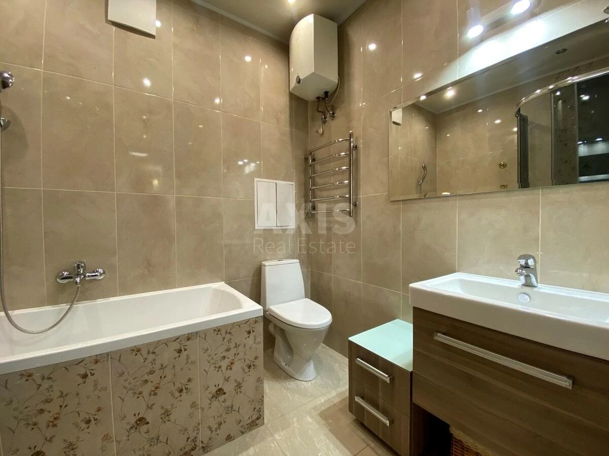 2к квартира пр-т Голосеевский 30В610146