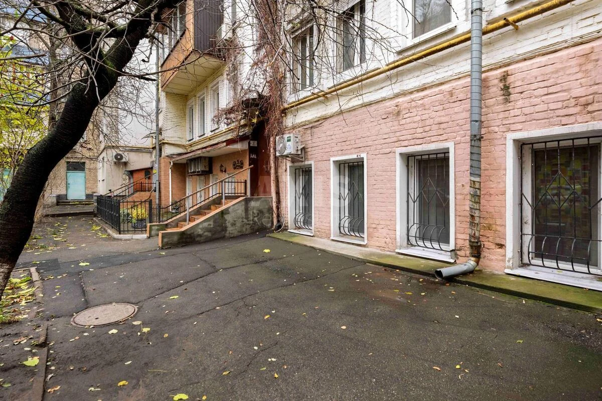 Office vul. Antonovycha 95, 49m26452612