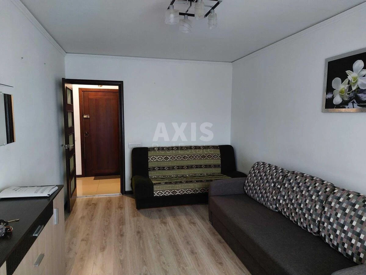1k apartment vul. Rajduzhna 19713992