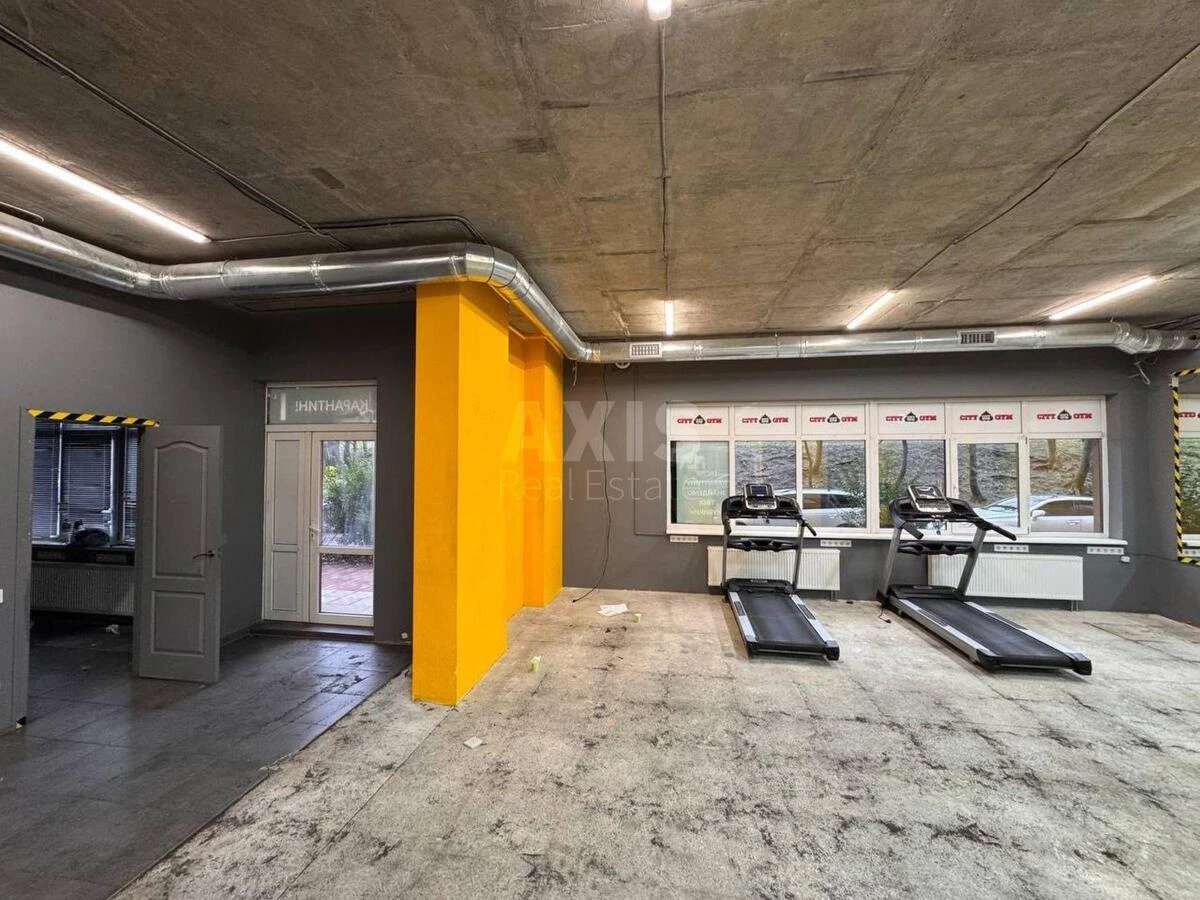 Trade object vul. Jevgena Konoval'cja 36, 323m2667613