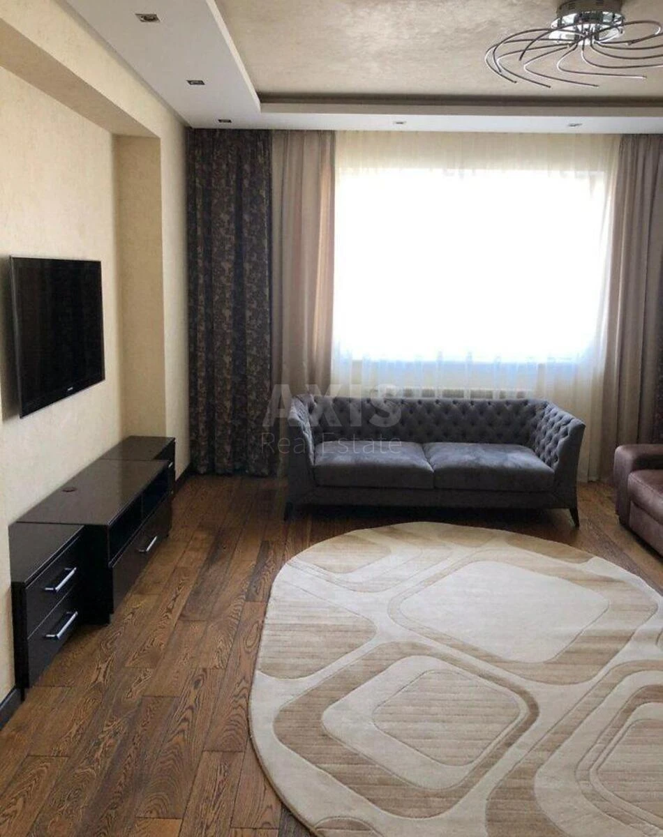 2к квартира ул. Мишуги Александра 8713622