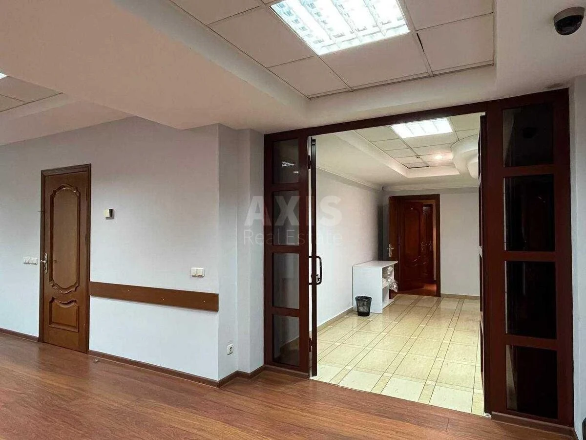 Office bul. Mykoly Mikhnovskoho 19, 233m2698092