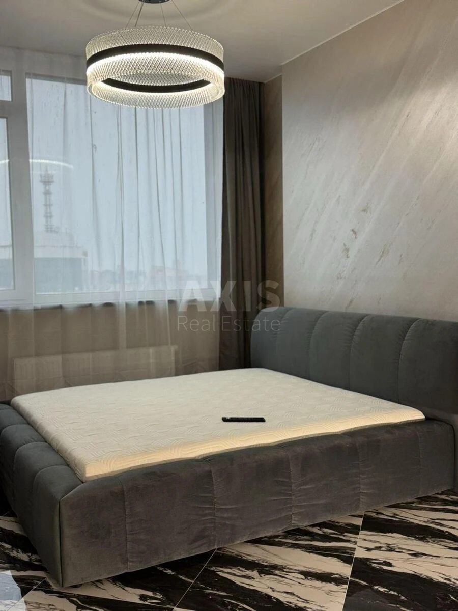 2k apartment pr-t Berestejskij 11Б683772