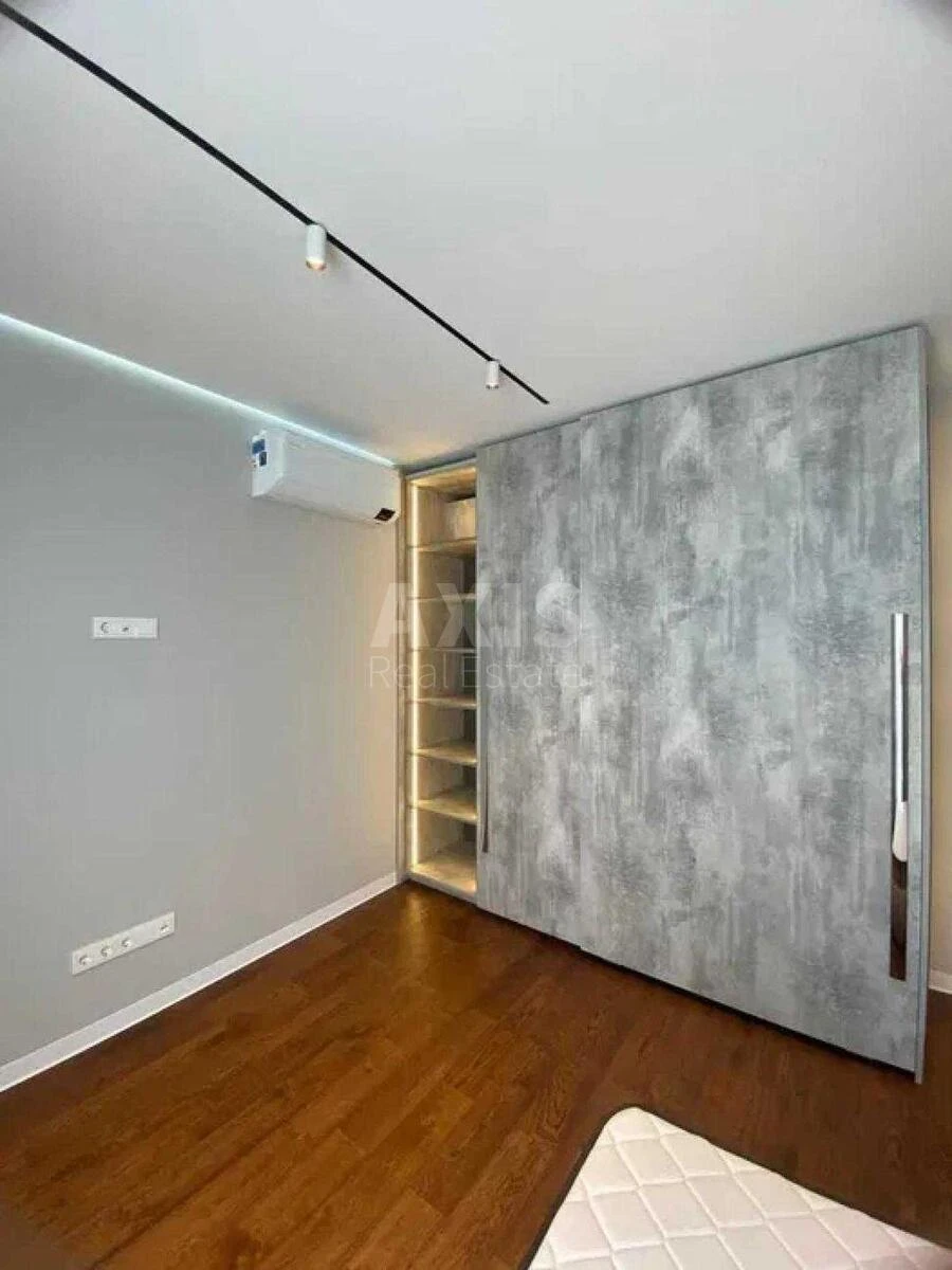 4k apartment vul. Mykhayla Boychuka 41649209