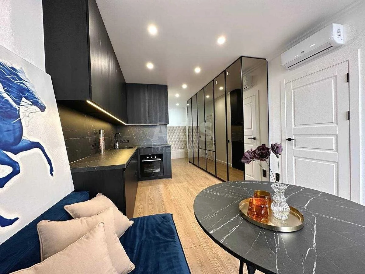 2k apartment vul. Zarichna 16712616