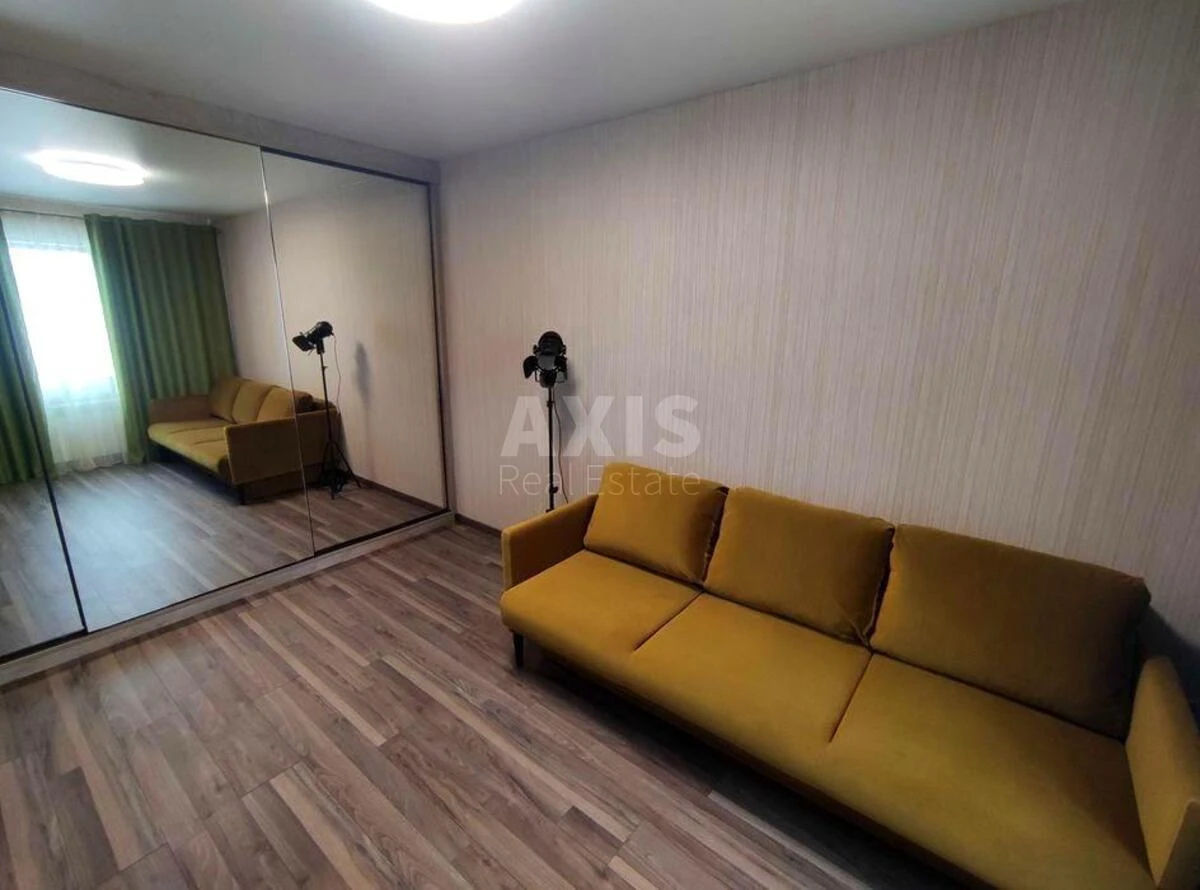 2k apartment vul. Doncja Myhajla 21А593822