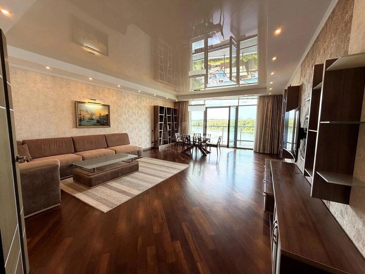 3k apartment vul. Okipnoi' Rai'sy 18701880