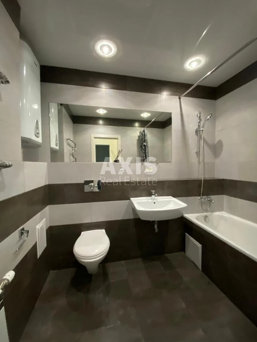 3k apartment vul. Myhajla Maksymovycha nine volts643204