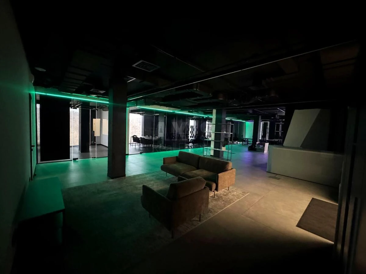 Office vul. Krasylivs'ka 9, 417m2668741