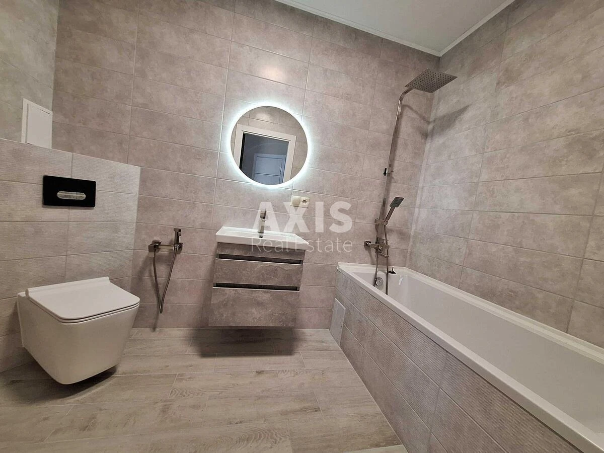 2k apartment nab. Dniprovs'ka 15K685414
